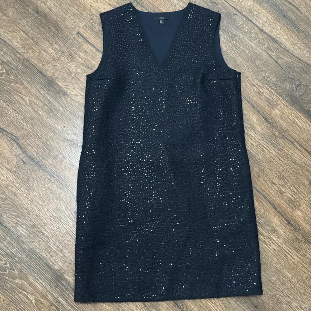 COS  dress